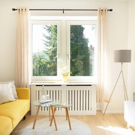 Loewe Apartment Gelb Tiengen Altstadt Waldshut-Tiengen Exterior foto